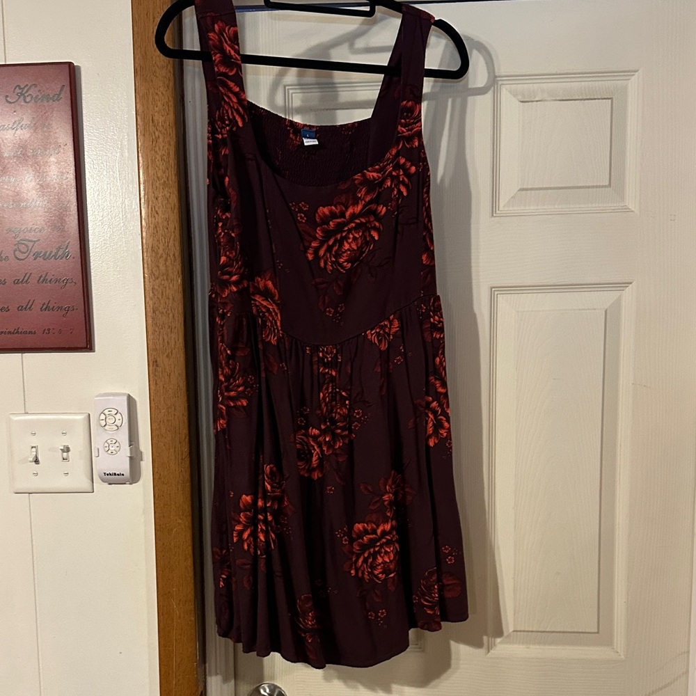Old Navy Dark Red Floral Mini Dress